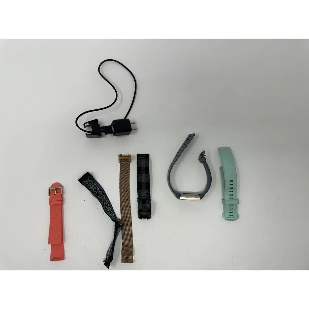 Fitbit Charge 3 Fitness w/ 6 wrist bands & *charger*